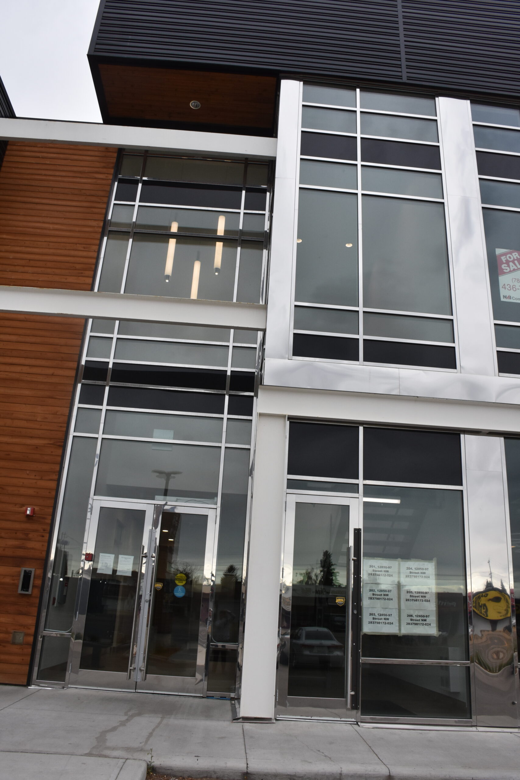 door installation Edmonton